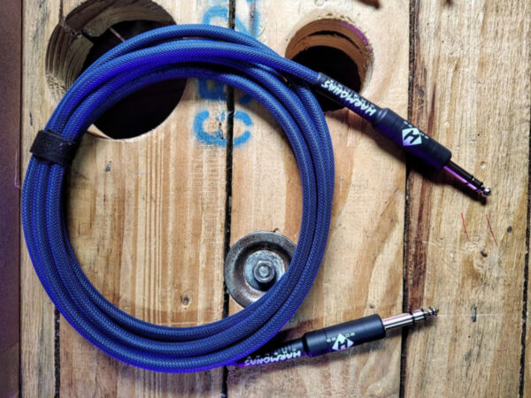 Cabo TRS ( P10 Balanceado / Estéreo ) Premium 2x0,30mm² - Imagem 2