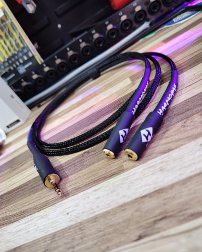 1 Cabo Y P2 macho x 2 P2 Fêmea Estéreo Premium